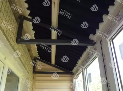 Остекление балкона и изготовление крыши Остекление балкона и изготовление крыши